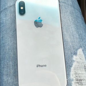 iPhone X